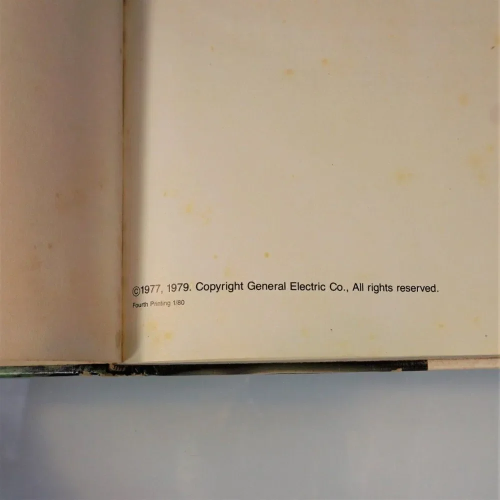 The Microwave Guide And Cookbook General Electric Co 1979 Hardcover Cooking